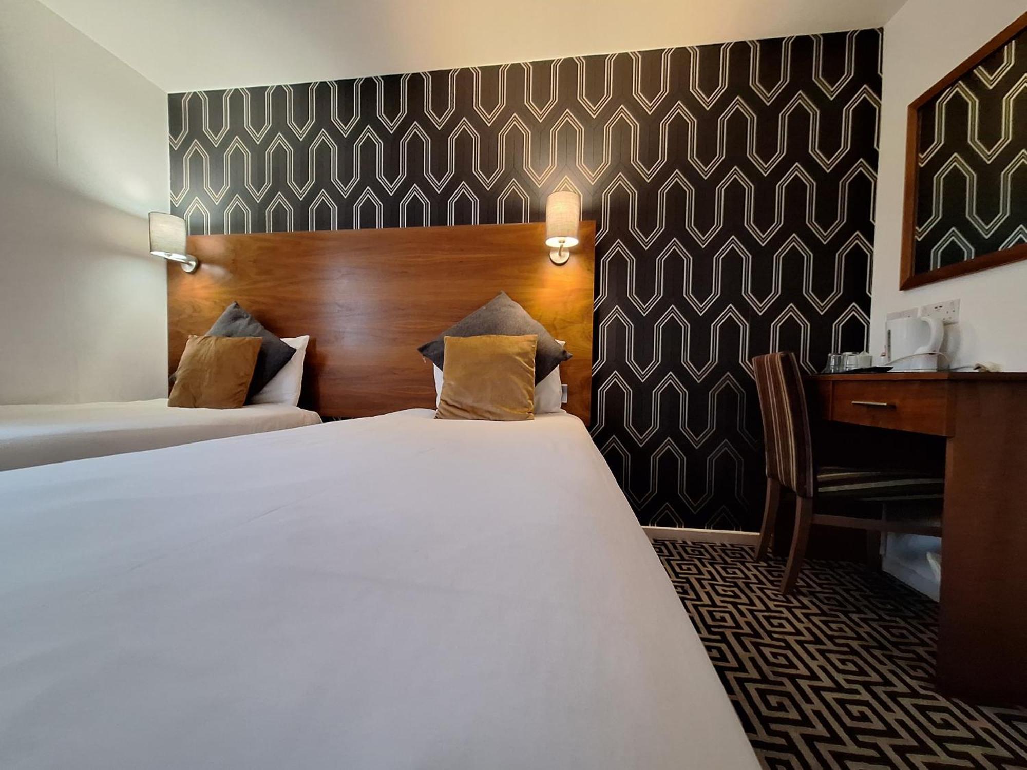 Stockwood Hotel - Luton Airport Exterior foto